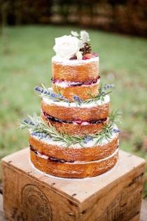 wedding photo - Rustic Cake 