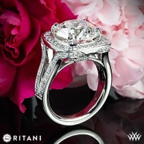 wedding photo - V Platinum Ritani Masterwork Coussin halo diamant "de la bande de bague de fiançailles