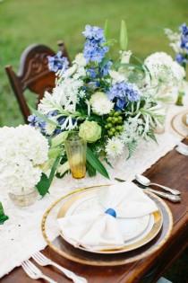 wedding photo - Élégant bleu et vert Lakeside mariage Inspiration