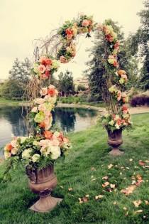 wedding photo - Willow Branch Wedding Arch 