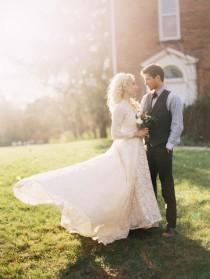 wedding photo - Farmer's Daughter inspired bridal shoot