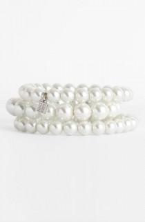 wedding photo - Givenchy Glass Pearl Stretch Bracelets (Set Of 3)