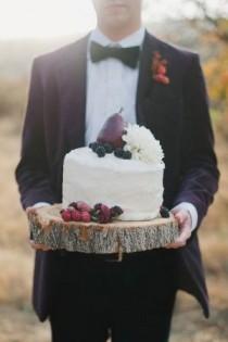 wedding photo - Jewel-Toned Fall Wedding Inspiration