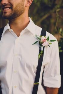 wedding photo - Orchid Boutonniere 