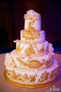 wedding photo - Gold Cake 