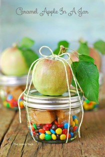 wedding photo - Caramel Apple In A Jar 