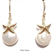wedding photo - Gold Charm Starfish Earrings