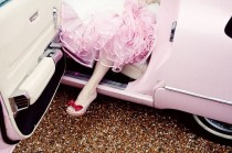 wedding photo - Cadillac rose et rose jupon