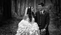 wedding photo - Marche dans les bois
