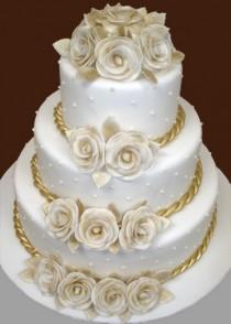 wedding photo - White And Gold Wedding Cake. 