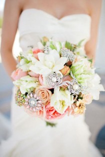 wedding photo - Bouquets de mariage Broche