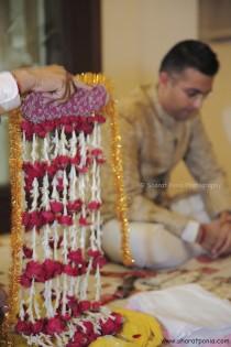 wedding photo - Sehra Bhandhi Happening für Bräutigam - Candid Moment