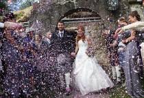 wedding photo - confettis