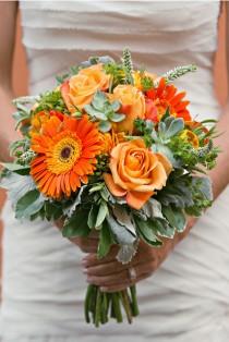 wedding photo - Modern Wedding // Florals
