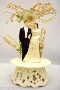 wedding photo - القبعات العالية كعكة الزفاف