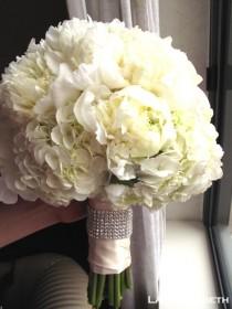 wedding photo - Bridal Bouquets White