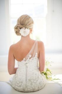 wedding photo - Одна Бретелька Свадебное Платье Вдохновение