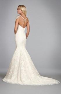 wedding photo - Backless Wedding Gowns
