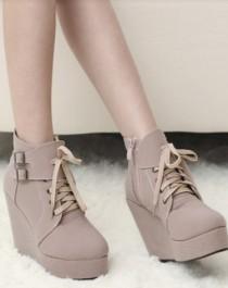 wedding photo -  Fashion Style Low Heels Color Block Shoes Boot White BT1465