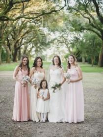 wedding photo - Pretty Pink Weddings