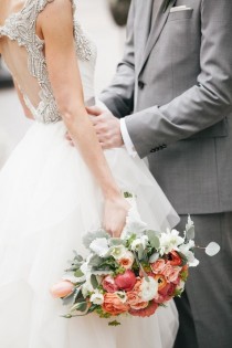 wedding photo - Romantic bridal bouquet for grooms