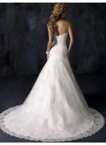 wedding photo -  A-line Sweetheart Chapel Train Lace Wedding Dress WE4050
