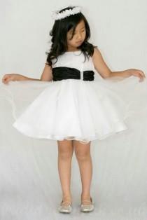 wedding photo -  Organza A Line Short Cute Affordable Customized Girls Pageant Dress