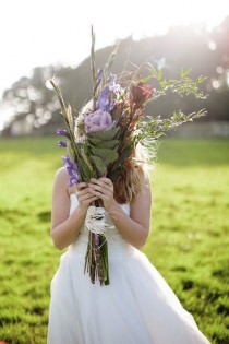 wedding photo - Gloriously B.I.G. - The Oversized Bouquet Trend