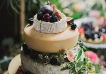 wedding photo - 10 Tips for a Cheese Wheel Wedding Cake 