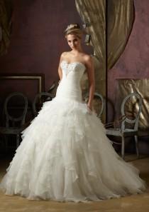 wedding photo -  Wanweier - satin wedding dresses, Hot Crystal Beaded Ruffled Organza Online Sales in 58weddingdress