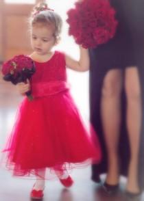 wedding photo - #свадьба № flowergirl красные ##платье #локсли #красивые #Джонатан #фотография #photographybyjonathan #rose #невеста #жениха #су