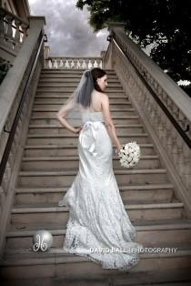 wedding photo - Braut auf der Treppe {}