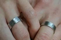 wedding photo - The science of love: design your wedding bands using your own brain waves