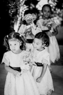 wedding photo - Les filles de fleurs et porteurs d'alliances