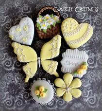 wedding photo - Yellow spring cookies