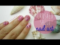 wedding photo - Crushed Shell Nails!