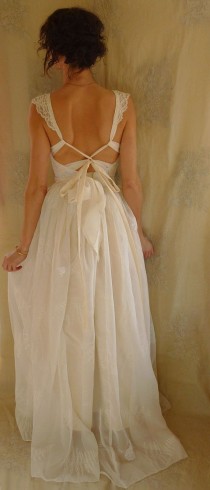 wedding photo - RÉSERVÉ Fern Bustier robe de mariée ... lunatique robe Woodland Boho féerique d'imaginaire alternatif Free People Country Chic S