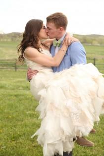 Rustic Kentucky Derby Wedding Inspiration wedding photo - Rustic Kentucky Derby Wedding Inspiration