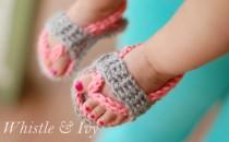 wedding photo - How to Make Crochet Baby Flip Flop Sandals - Crochet - Handimania