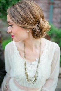wedding photo - 5 Popular Prom Hairstyles For Girls With Medium Length Hair