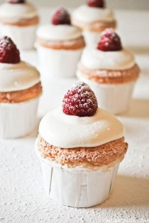 wedding photo - Recipe: Snow Angel Cupcakes