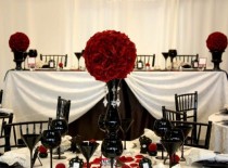 wedding photo - Gothic Inspired Wedding In Black And Red