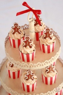 wedding photo - Maple Syrup Cupcakes