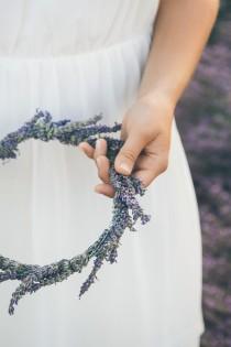 wedding photo - Inspirationssonntag: After-Wedding im Lavendelfeld der Provence von hochzeitslicht 
