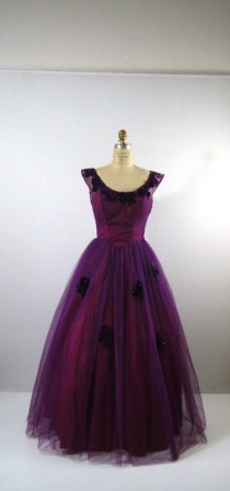wedding photo - Reserved Vintage 1950s Sweeping Lilac Party Prom Dress