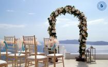 wedding photo - Wedding arch