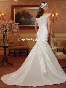 wedding photo -  Mermaid/Trumpet Off-the-shoulder Court Train Appliques Shiny Crystals Satin Wedding Dress 2014