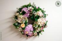 wedding photo - Wedding flower wreath