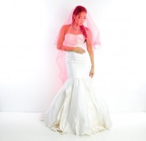 wedding photo - Whimsical Curly Edge Drop Fingertip Colored Veil