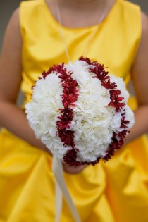 wedding photo - 20 Cute And Quirky Wedding Bouquet Ideas